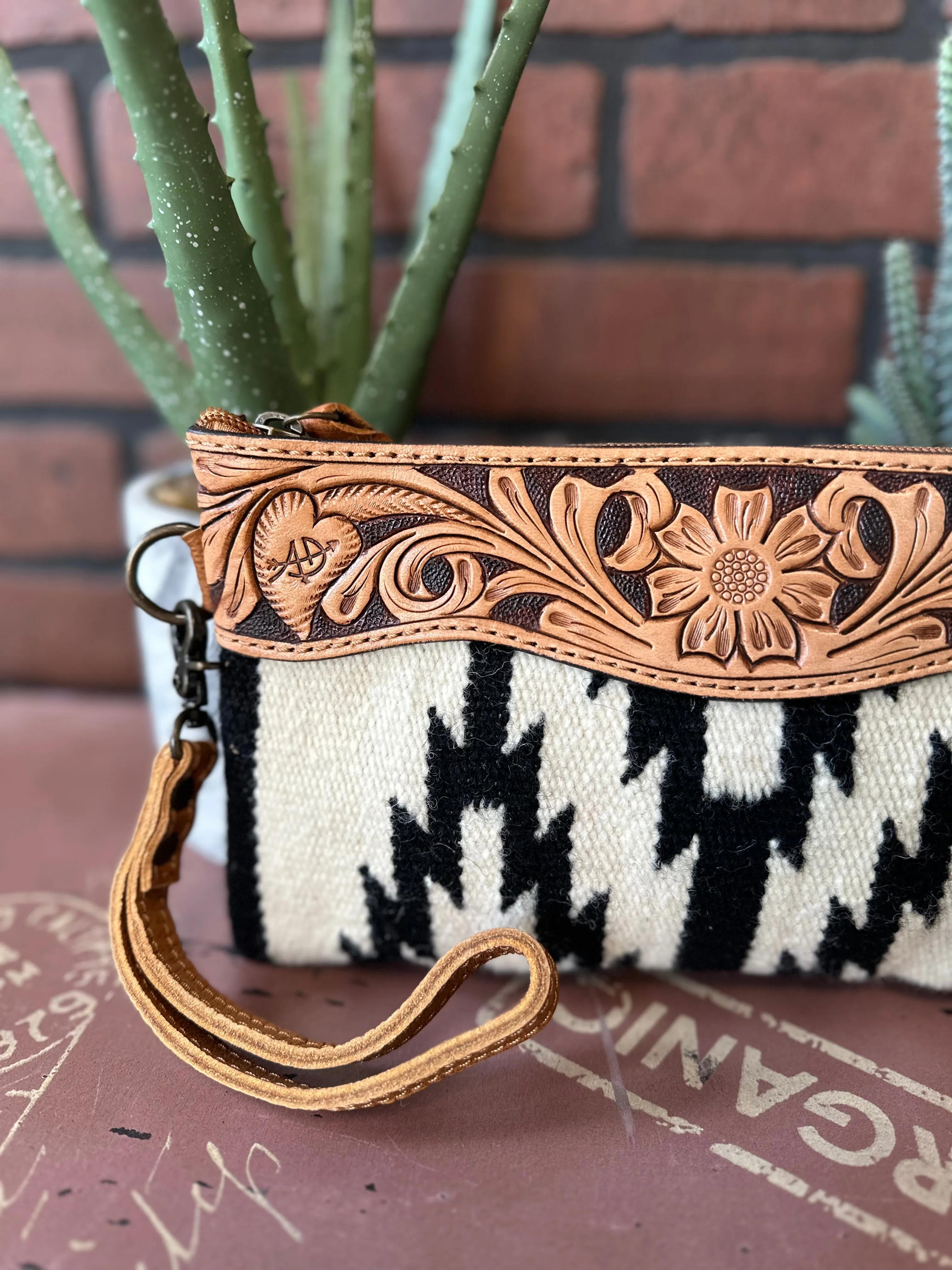 American Darling Tooled Leather Aztec Saddle Blanket Wristlet Purse ADBG344AS