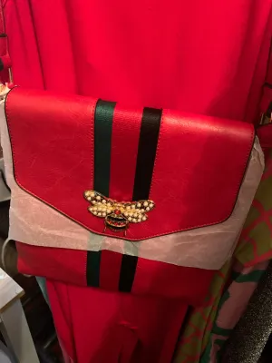 RED BEE CROSSBODY